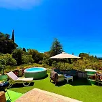 Daire Mas Provencal Vue A 5 Min De La Et Jacuzzi *